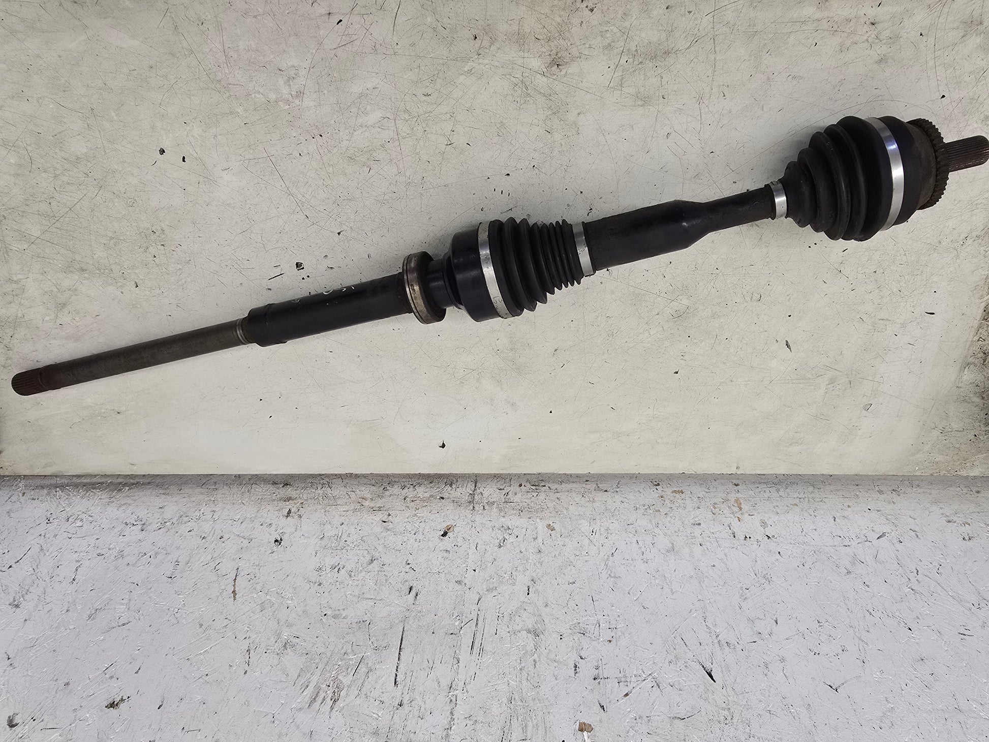 2006 Volvo XC90 D5 Front Right Drive Shaft 30735563