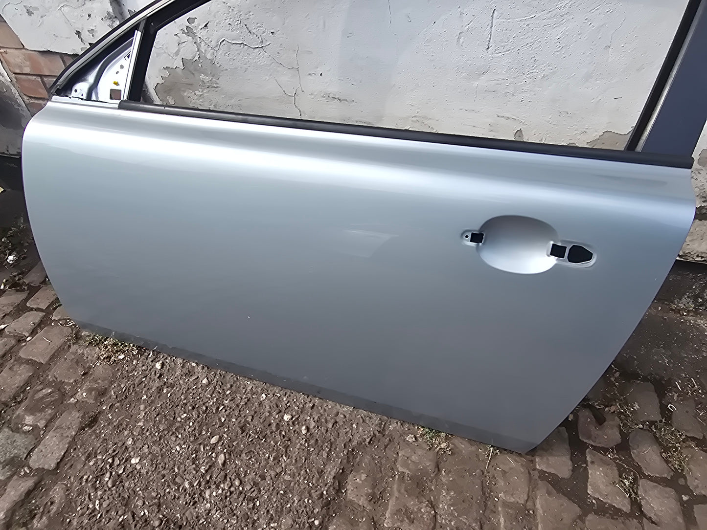 2007 Volvo C30 Front Passenger Door Silver 2006-2013 2.4 Diesel