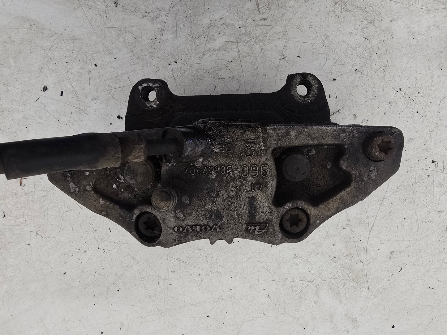 2002-2014 Volvo XC90 D5 Front Right Brake Caliper 30857307