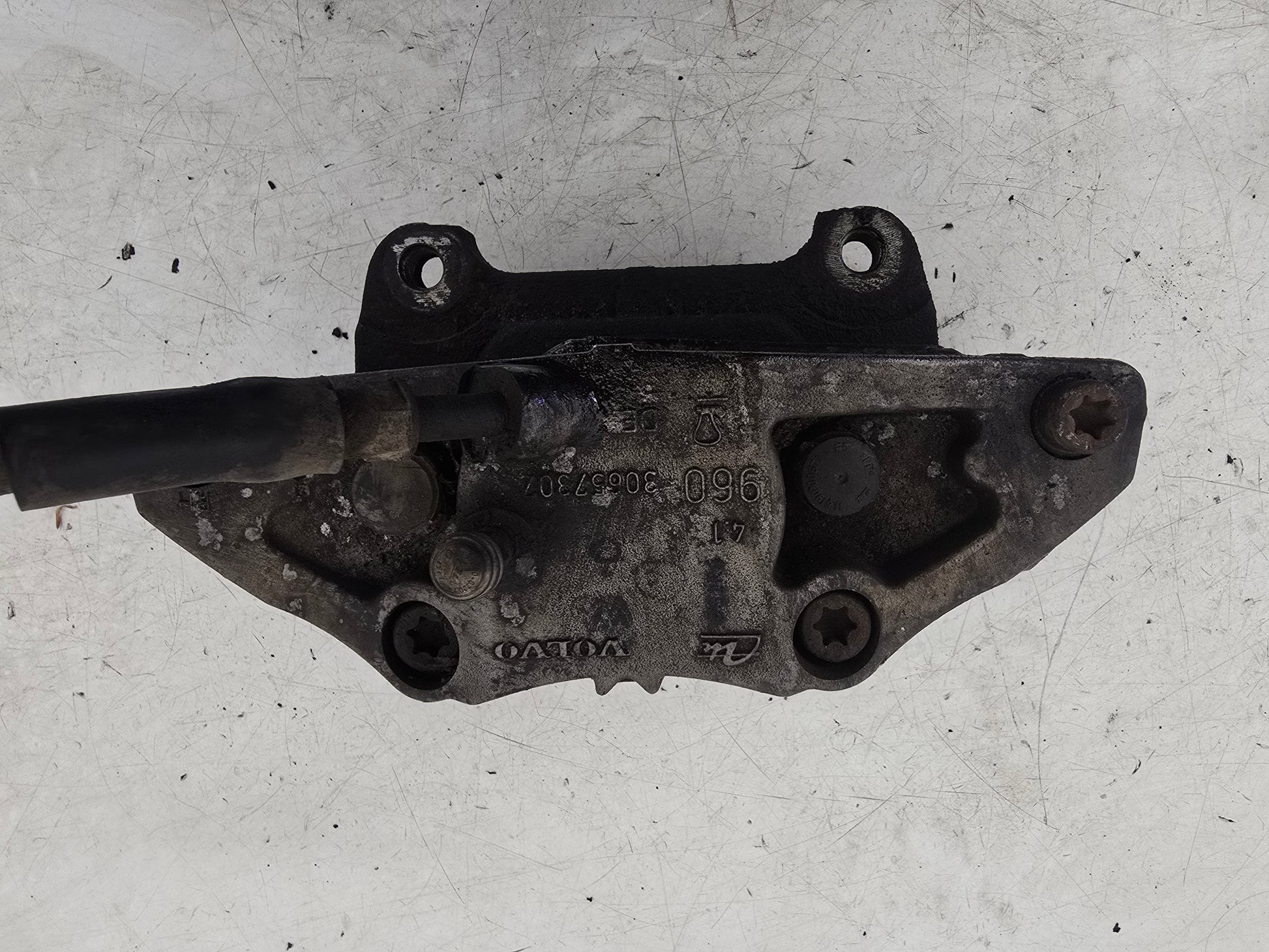 2002-2014 Volvo XC90 D5 Front Right Brake Caliper 30857307