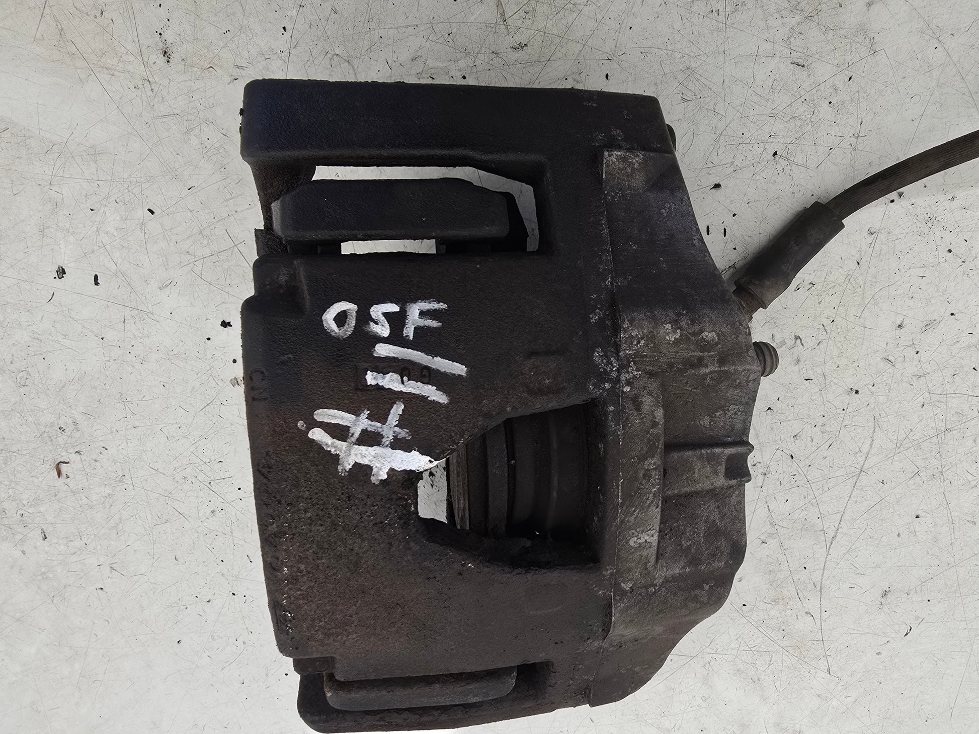 2002-2014 Volvo XC90 D5 Front Right Brake Caliper 30857307