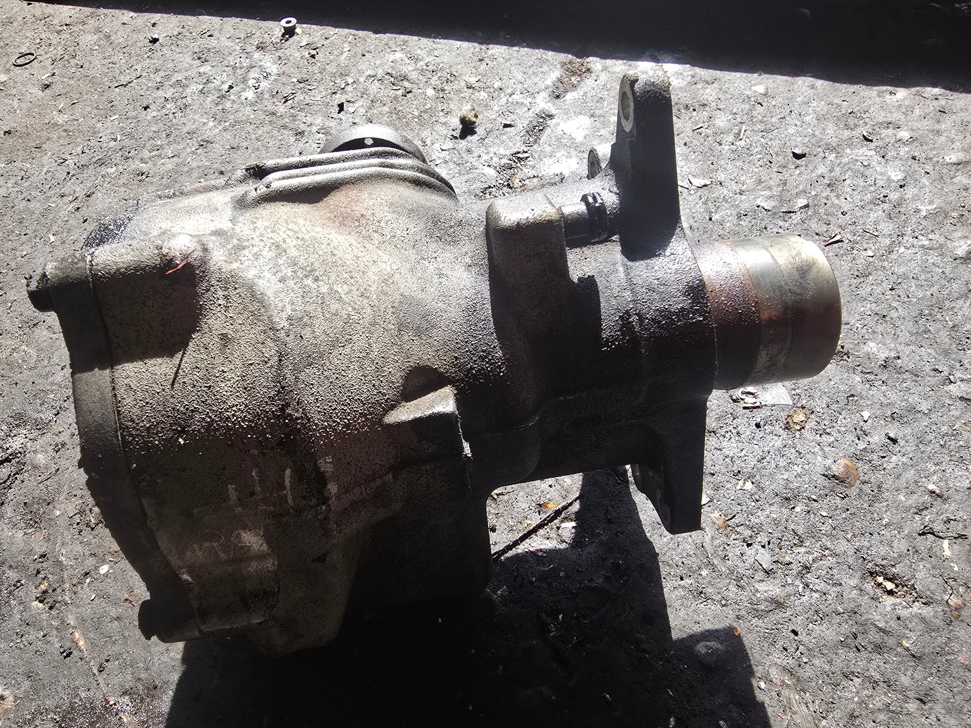 Volvo XC90 2006-2009 Front Differential Assembly 30700016 — photo 8