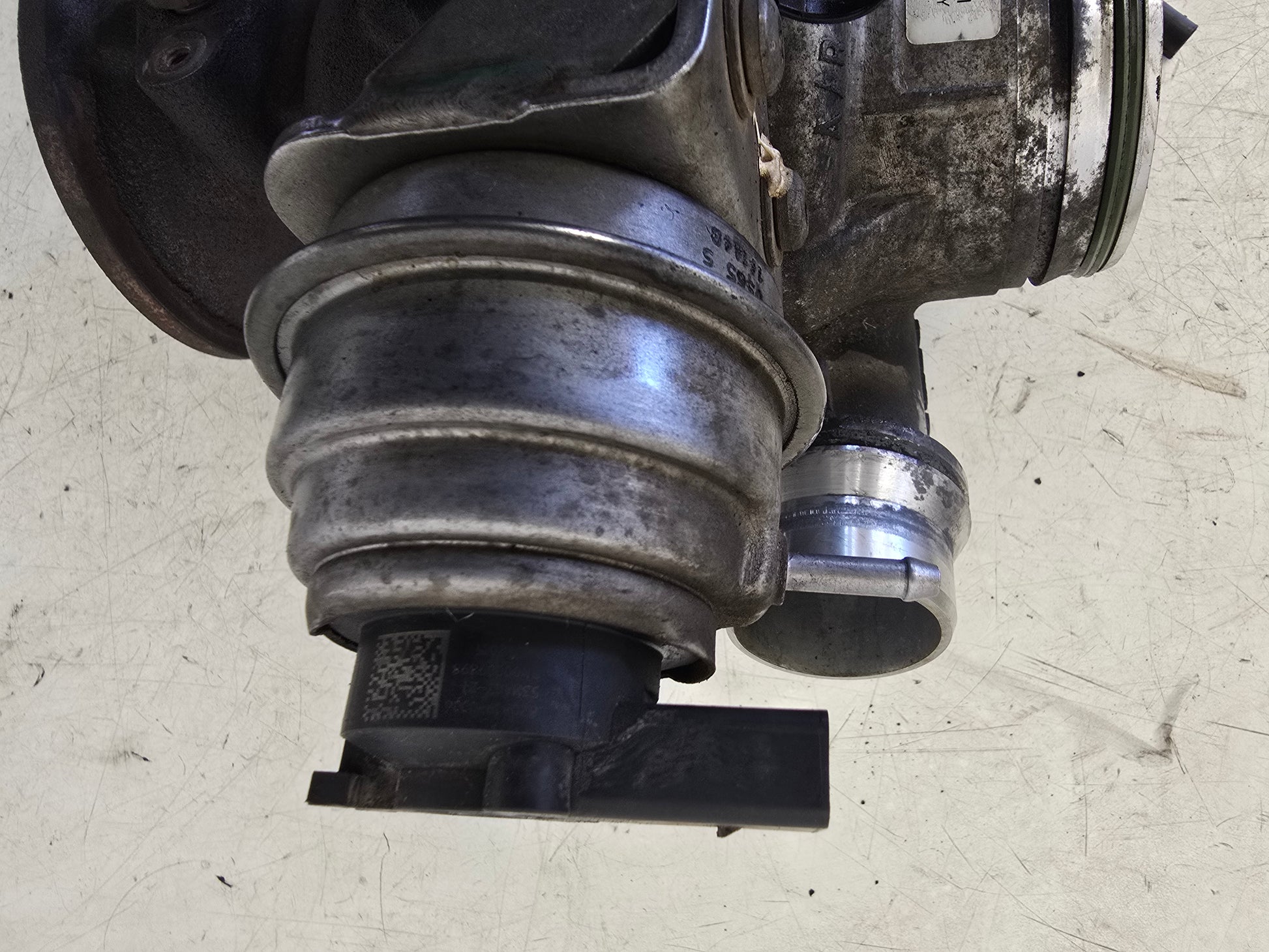 2015 Volvo V40 2.0D Turbocharger 31380131
