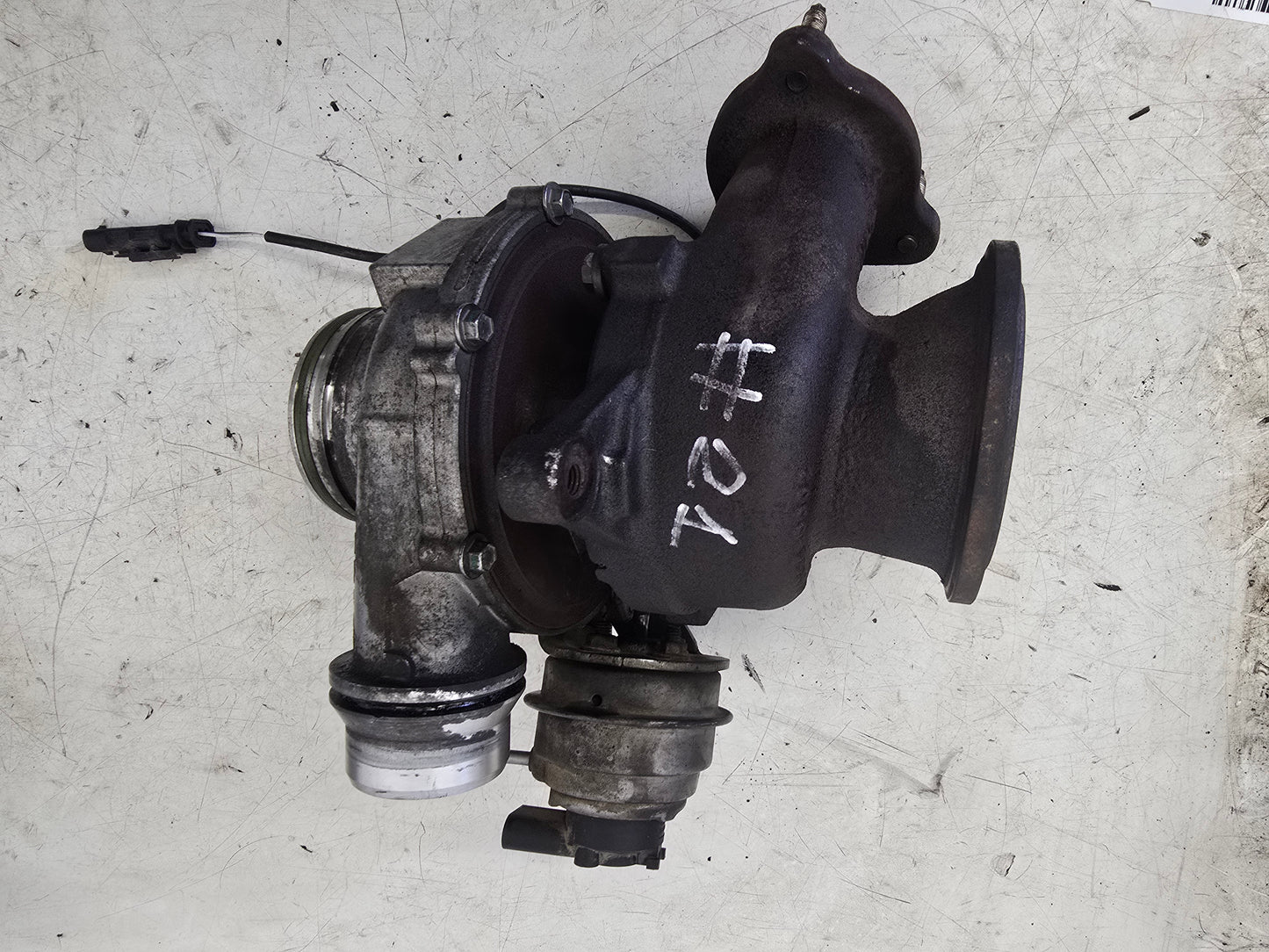 2015 Volvo V40 2.0D Turbocharger 31380131