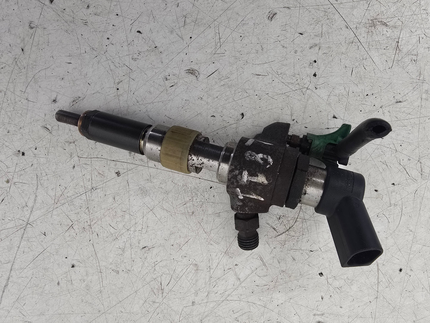2011 Volvo C30 S40 V50 1.6 D2 Fuel Injector 36001726 9802448680