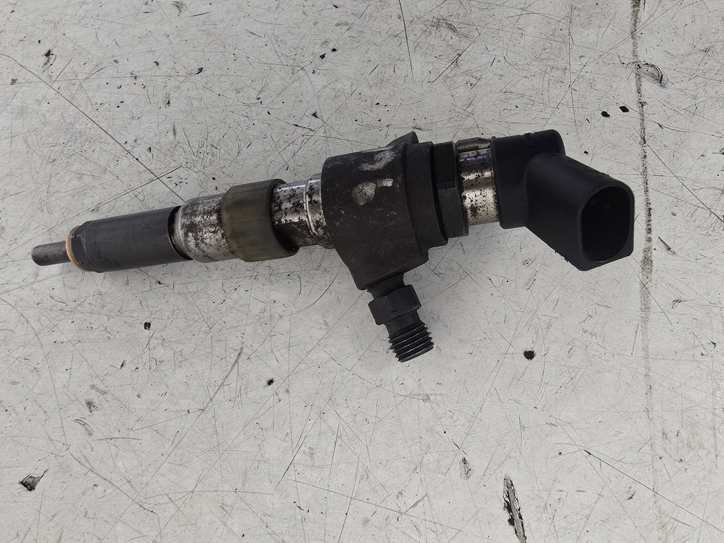 2012 Volvo V60 D2 1.6 Diesel Fuel Injector 36001726 9802448680