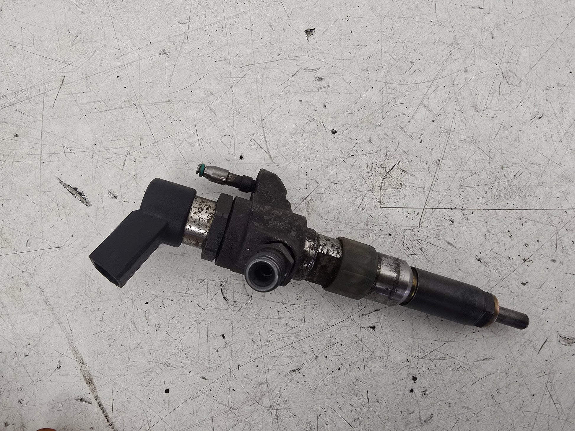 2012 Volvo V60 D2 1.6 Diesel Fuel Injector 36001726 9802448680