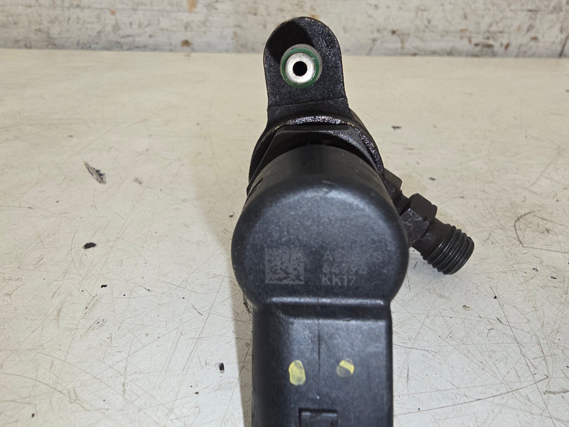 2012 Volvo V60 D2 1.6 Diesel Fuel Injector 36001726 9802448680