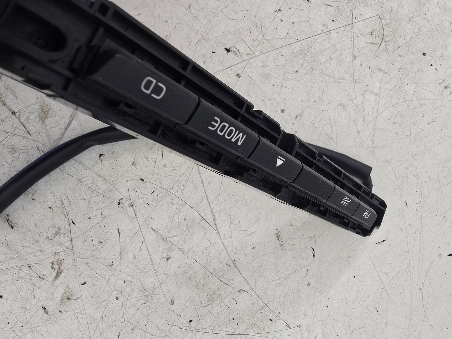 2009-2013 Volvo XC60 Radio Control Buttons 31300019