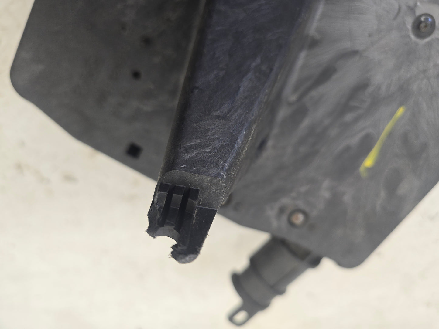 2006-2013 Volvo C30 ECU Holder Bracket 7M51-12A659