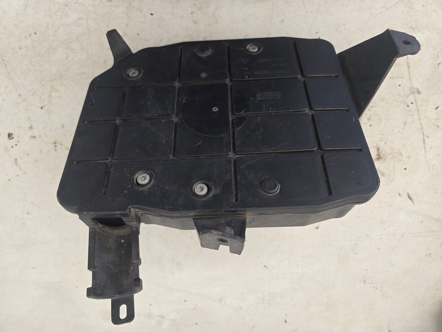 2006-2013 Volvo C30 ECU Holder Bracket 7M51-12A659
