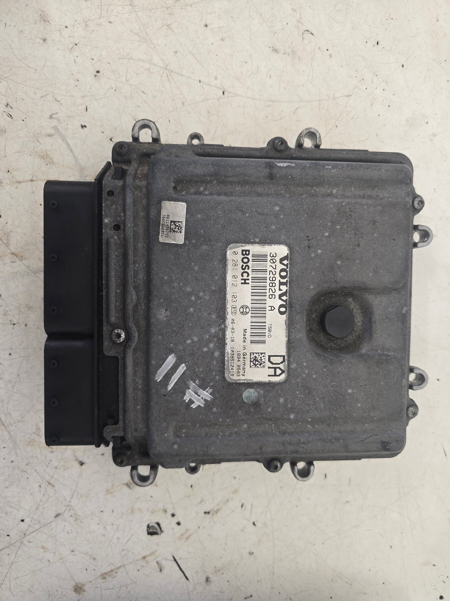 2004-2007 Volvo XC90 D5 Engine ECU 30729826A