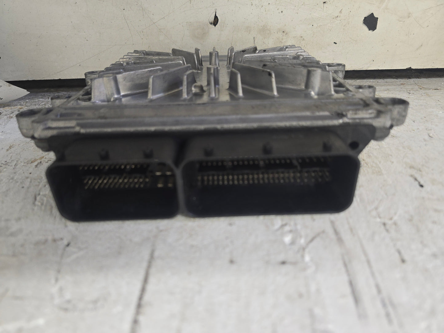 2004-2007 Volvo XC90 D5 Engine ECU 30729826A