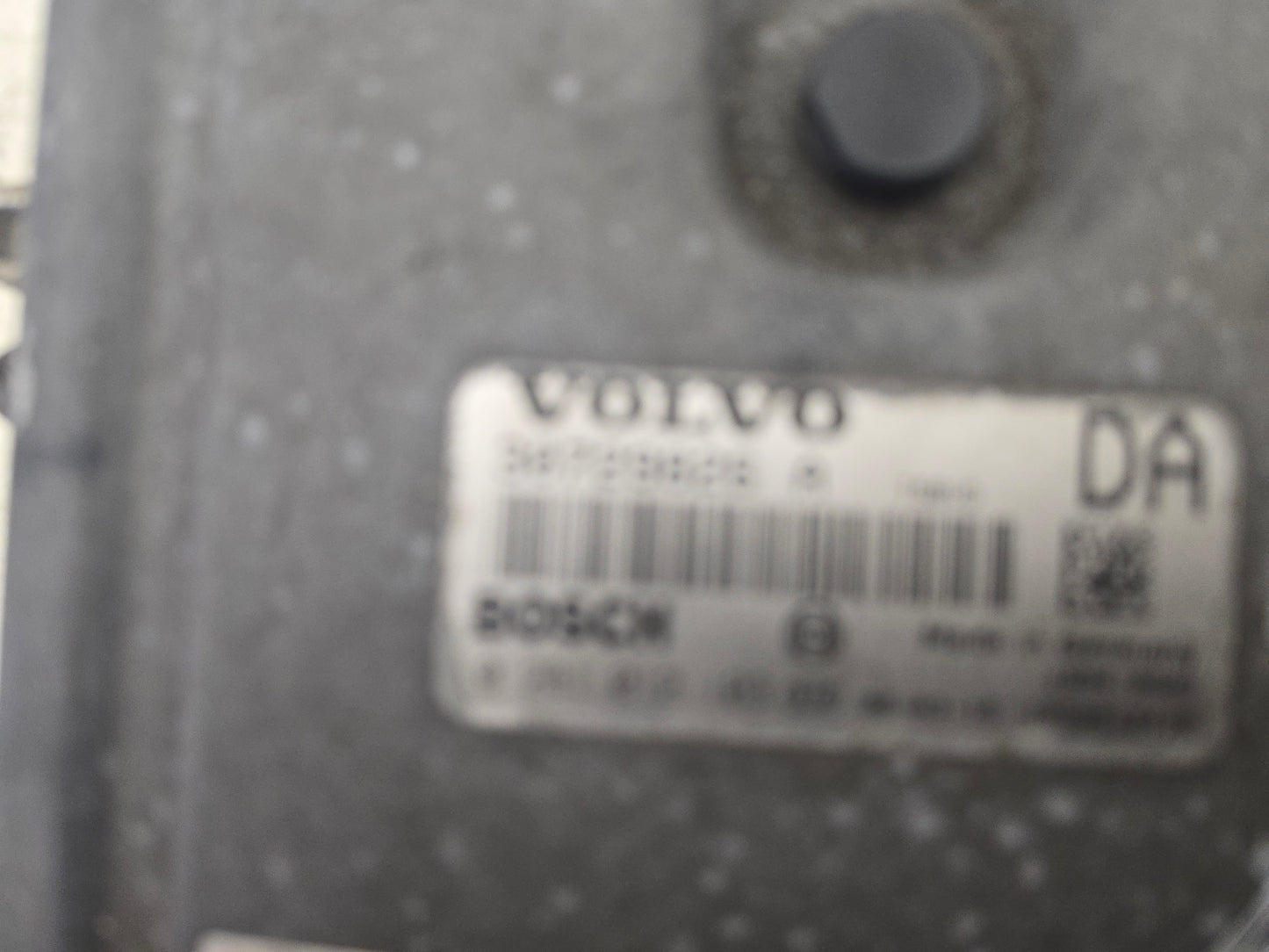 2004-2007 Volvo XC90 D5 Engine ECU 30729826A