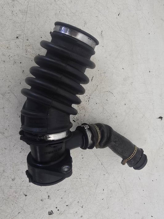 2010-2016 Volvo V60 S60 Air Intake Pipe BG91-9C623-5A