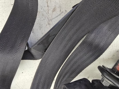 2002-2014 Volvo XC90 Left Rear Passenger Seat Belt 6841763