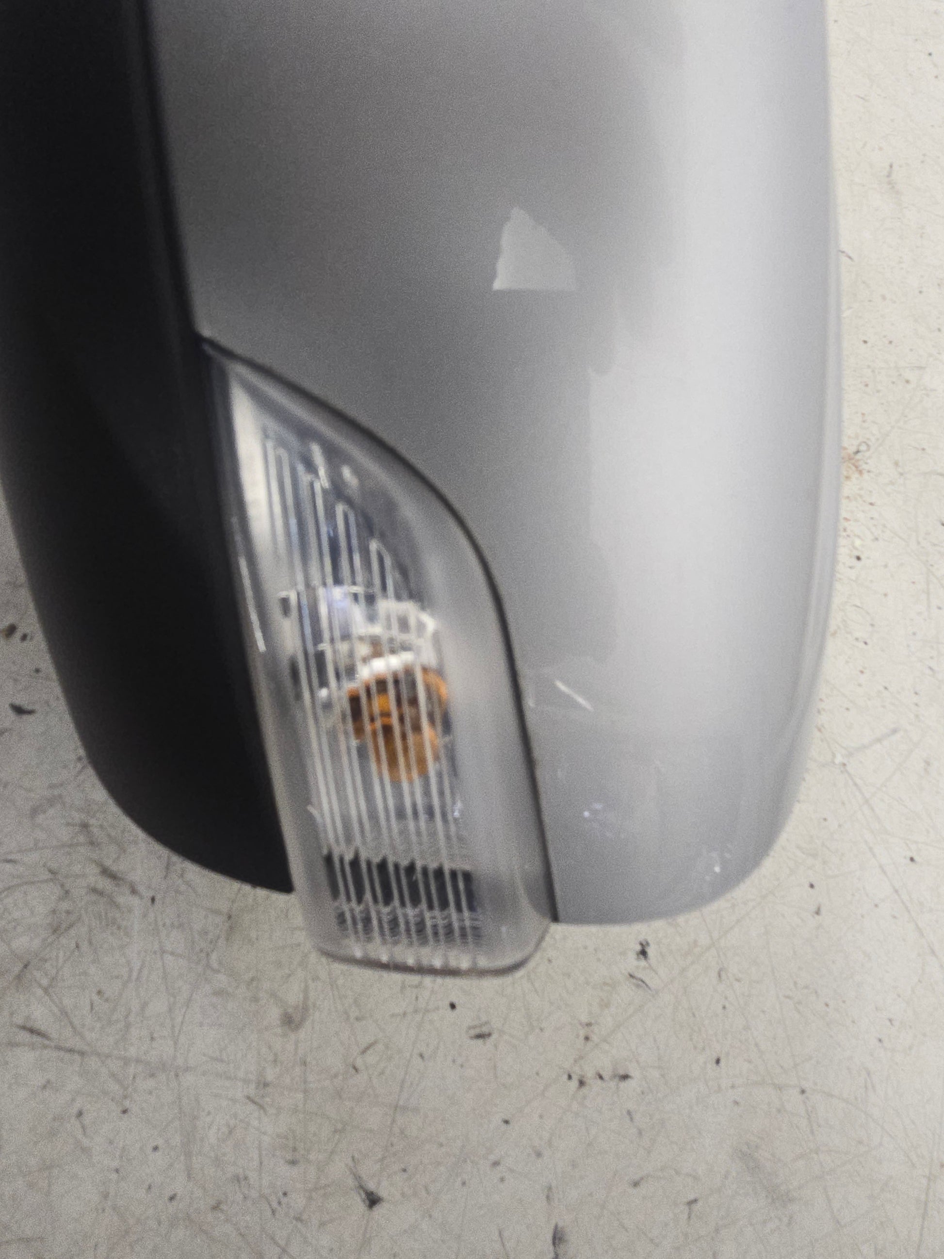 2010-2017 Volvo XC60 Passenger Side LED Daytime Running Light 31371127
