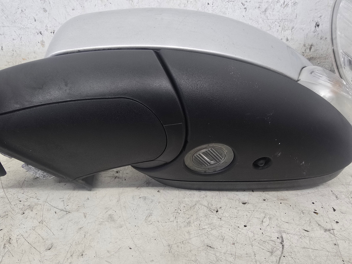 2010-2017 Volvo XC60 Passenger Side LED Daytime Running Light 31371127