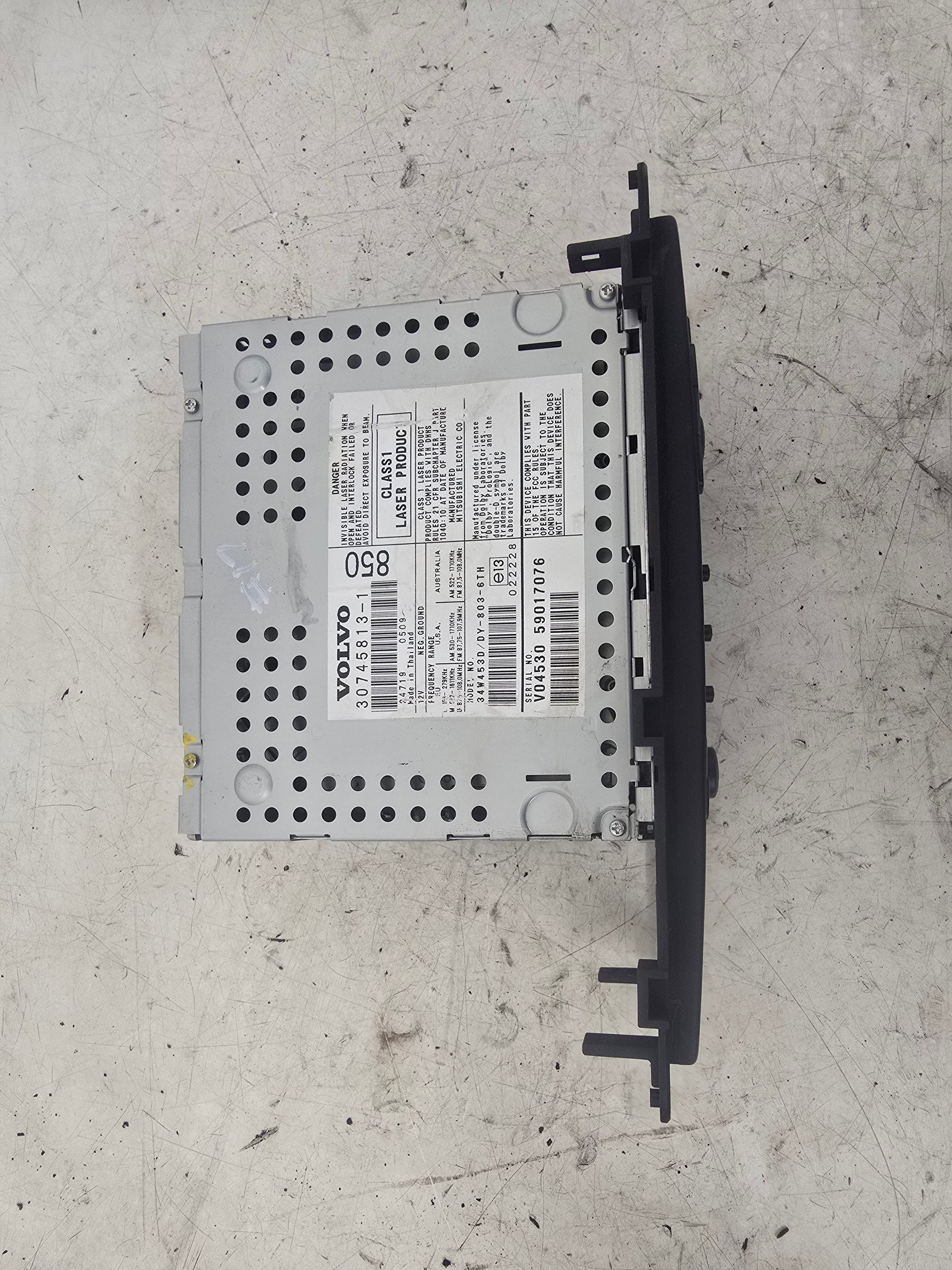 2006-2020 Volvo XC70 Stereo Facia Radio CD Player with Phone 30745813