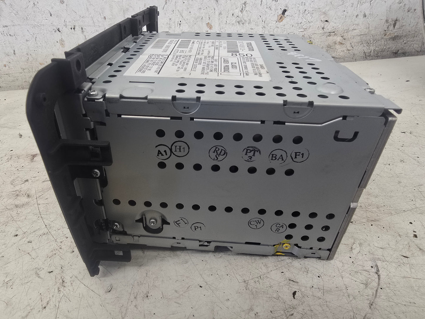 2006-2020 Volvo XC70 Stereo Facia Radio CD Player with Phone 30745813