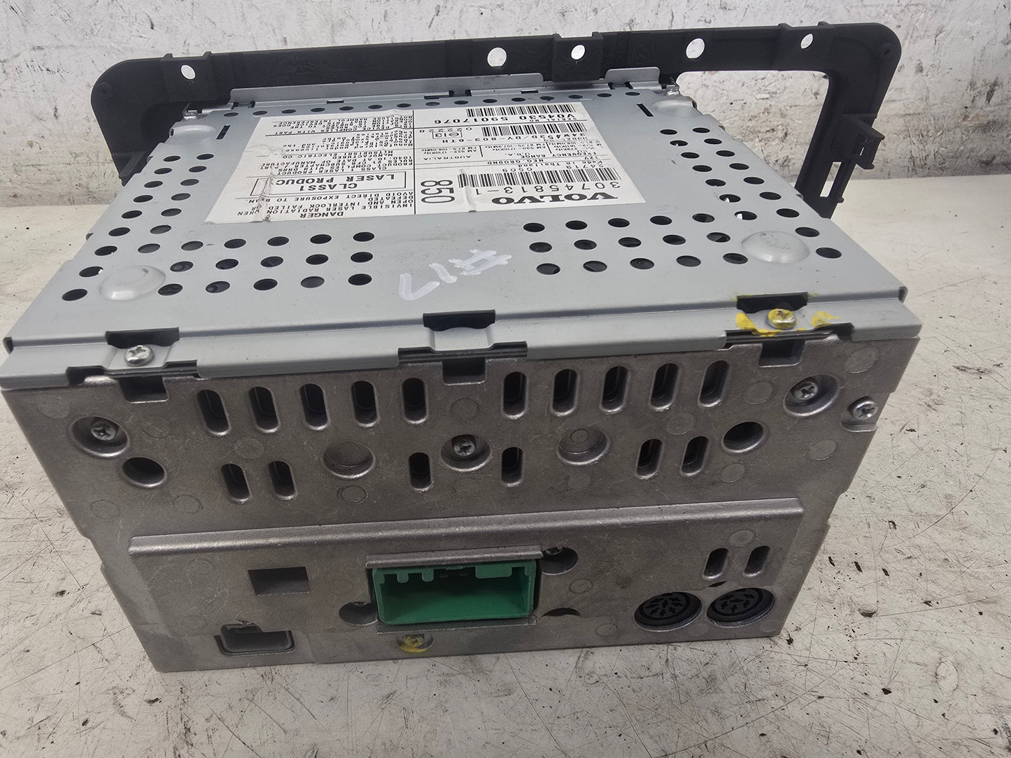 2006-2020 Volvo XC70 Stereo Facia Radio CD Player with Phone 30745813