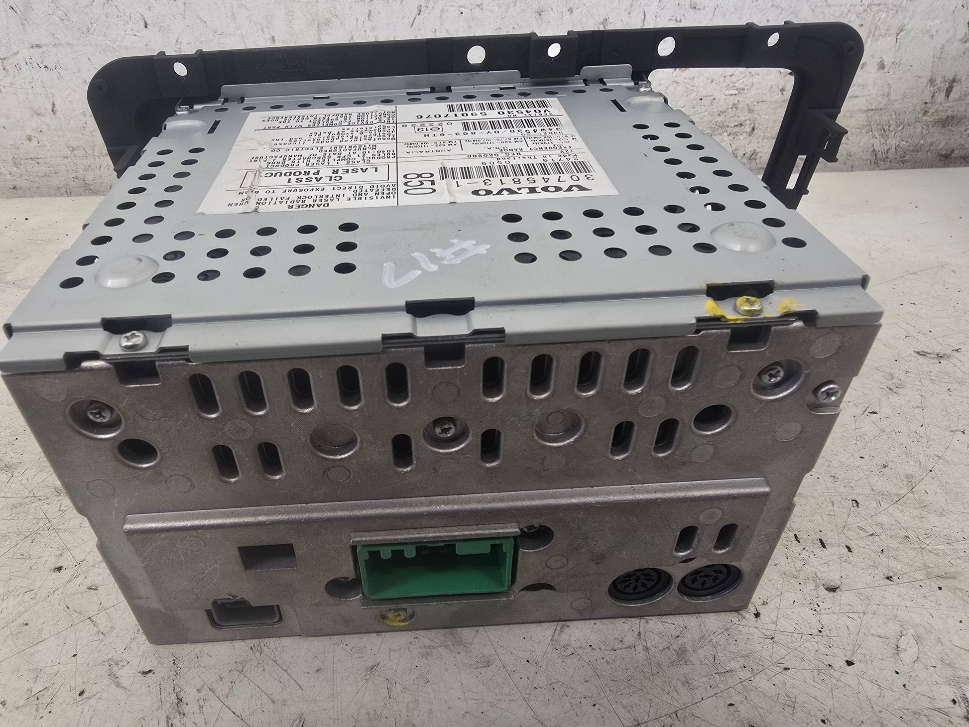 2006-2020 Volvo XC70 Stereo Facia Radio CD Player with Phone 30745813