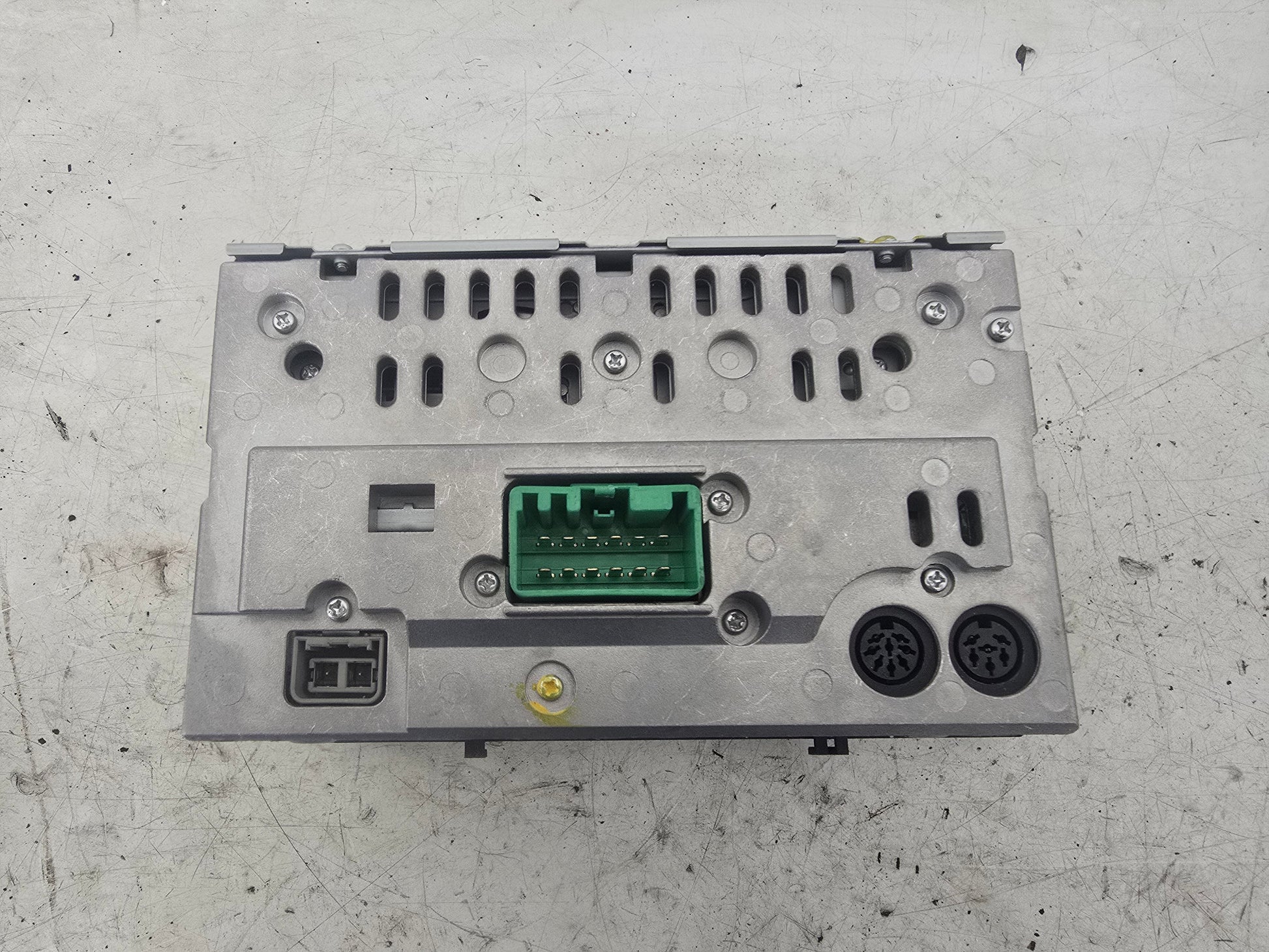2006-2020 Volvo XC70 Stereo Facia Radio CD Player with Phone 30745813