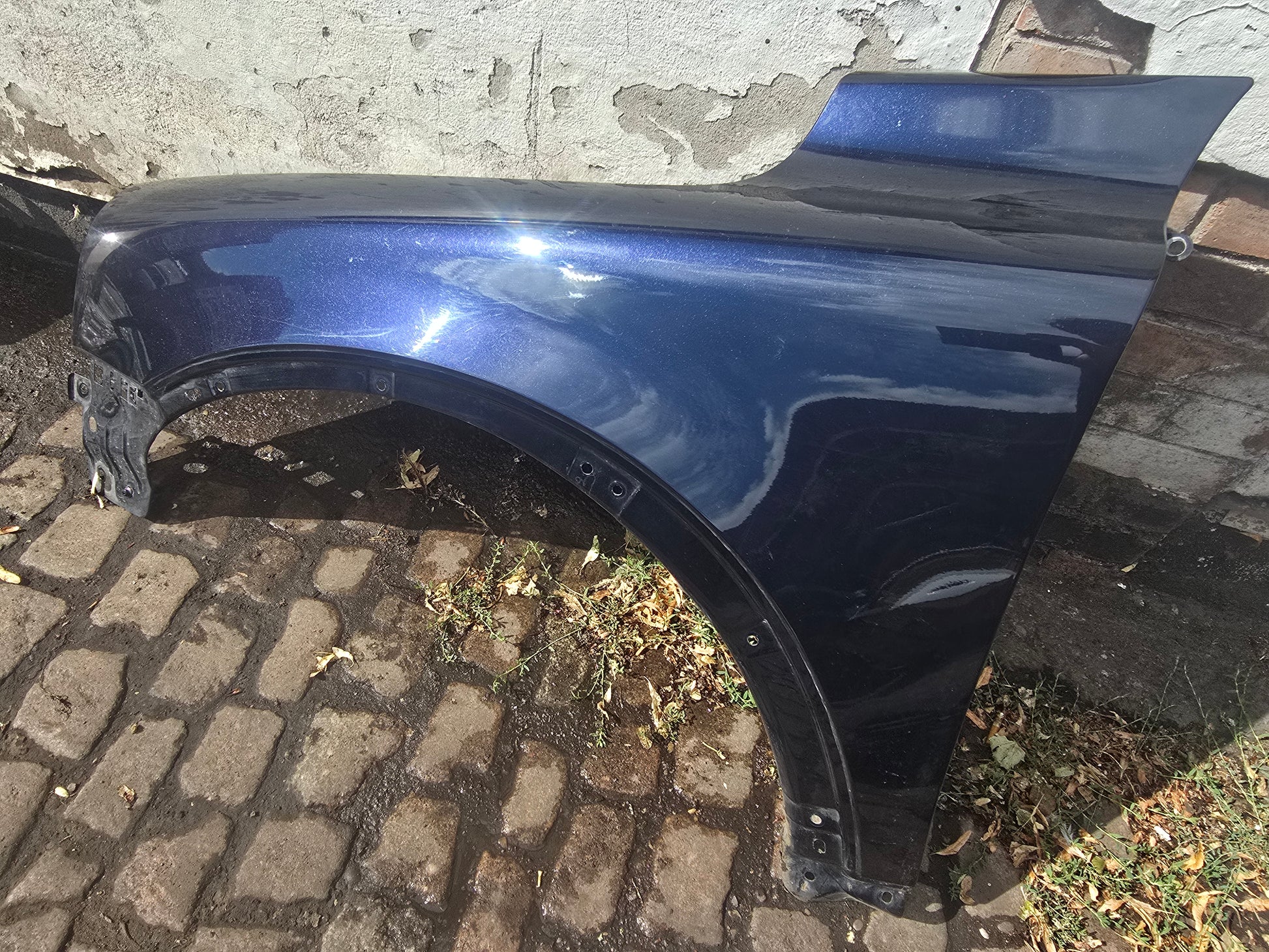 30796494 2002-2014 Volvo XC90 D5 Left Passenger Front Wing Blue | VS Breakers