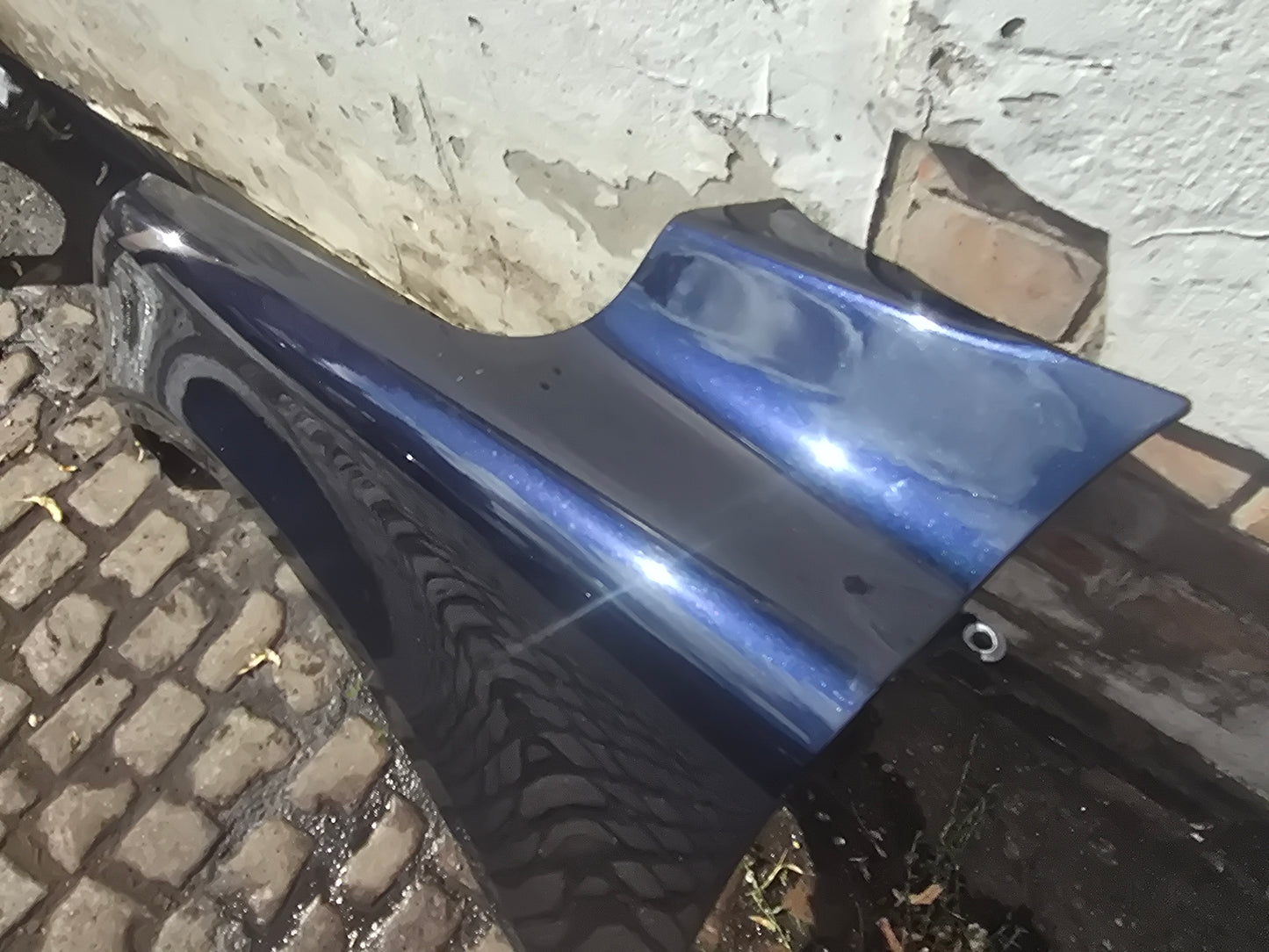 30796494 2002-2014 Volvo XC90 D5 Left Passenger Front Wing Blue | VS Breakers