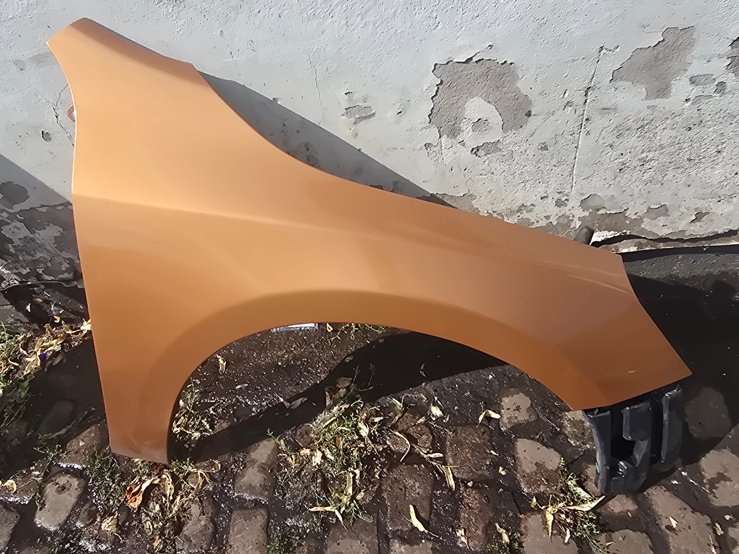 2012 Volvo V60 Driver Side Front Wing Bronze 2011-2018 D5204T3-A