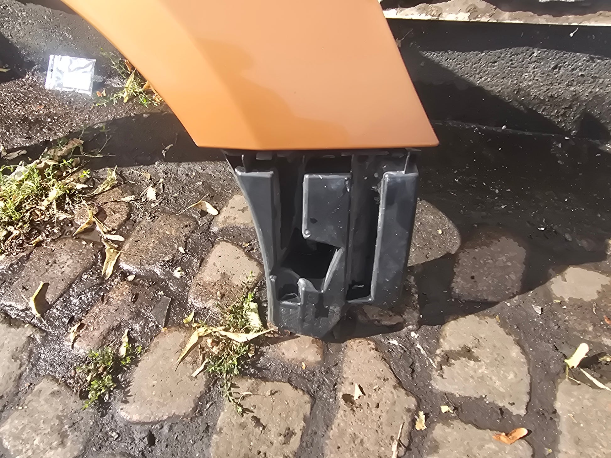 2012 Volvo V60 Driver Side Front Wing Bronze 2011-2018 D5204T3-A