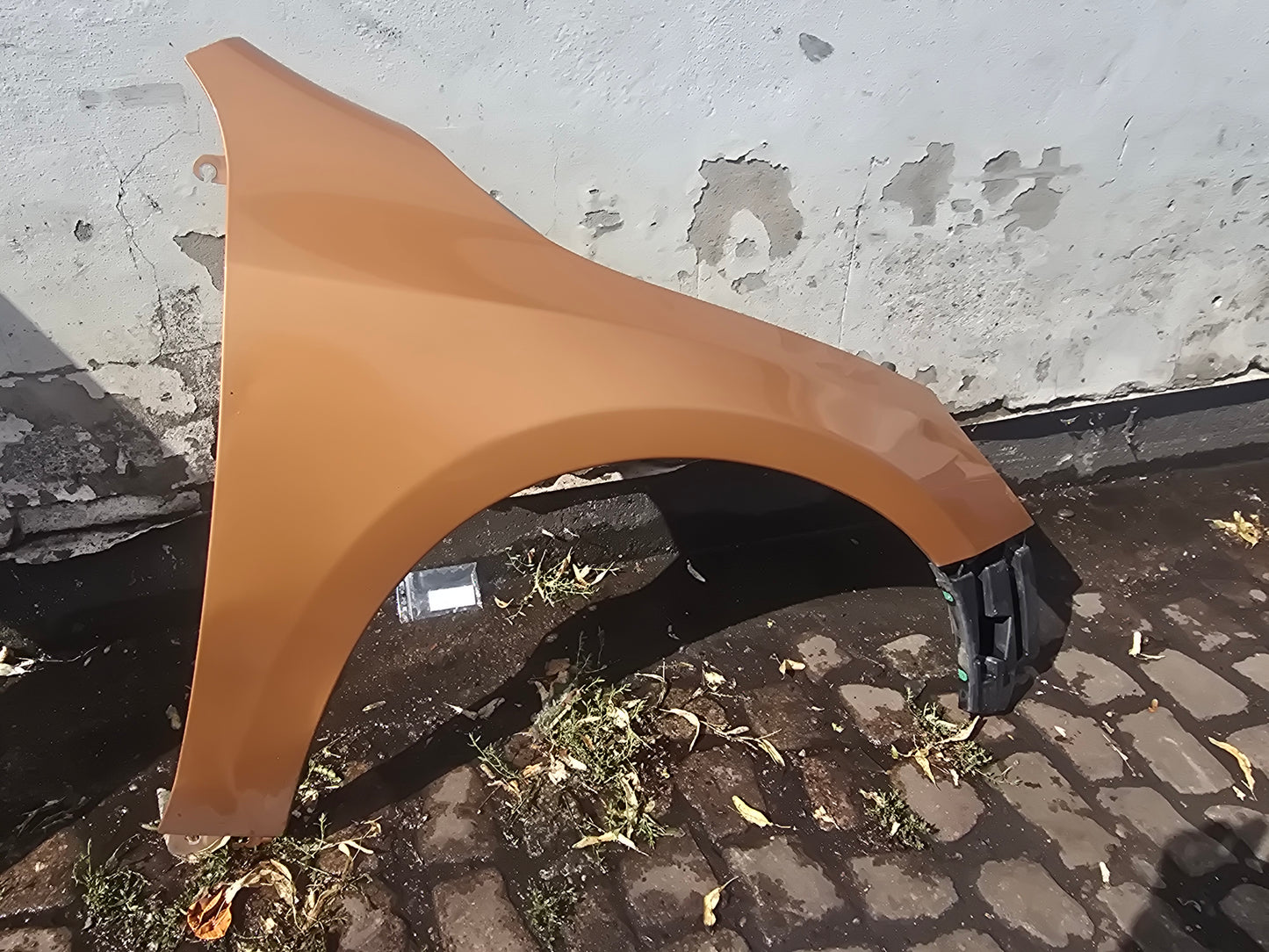 2012 Volvo V60 Driver Side Front Wing Bronze 2011-2018 D5204T3-A