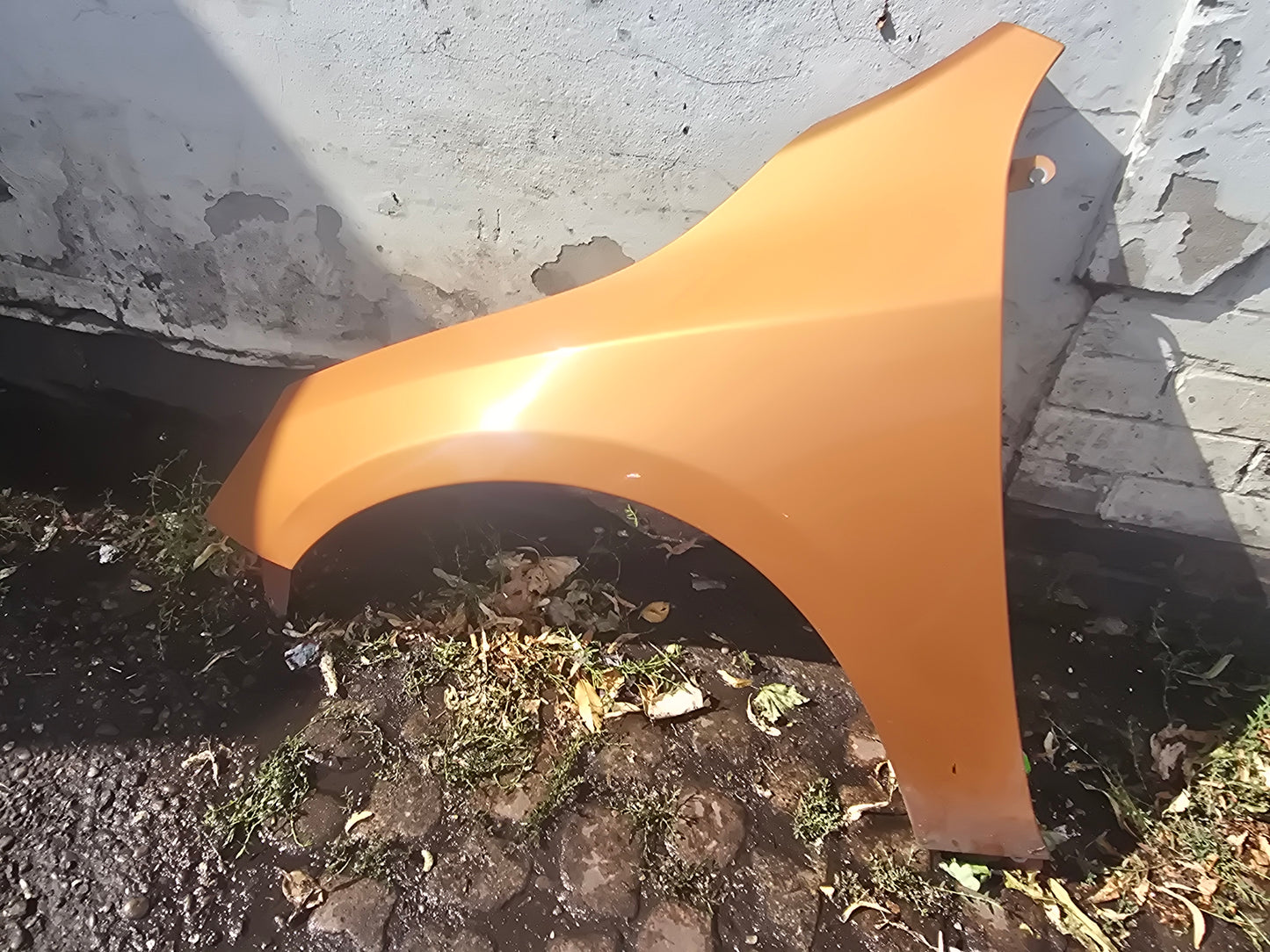 2011-2018 Volvo V60 Passenger Front Wing Bronze D5204T3-A — Stock 9788