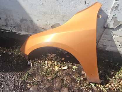 2011-2018 Volvo V60 Passenger Front Wing Bronze D5204T3-A — Stock 9788