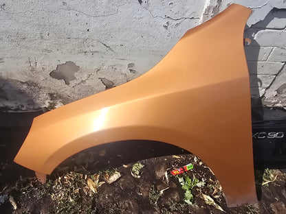 2011-2018 Volvo V60 Passenger Front Wing Bronze D5204T3-A — Stock 9788