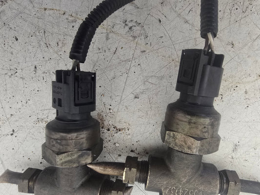 2002-2014 Volvo XC90 D5 Brake Pressure Sensors Pair 3524132