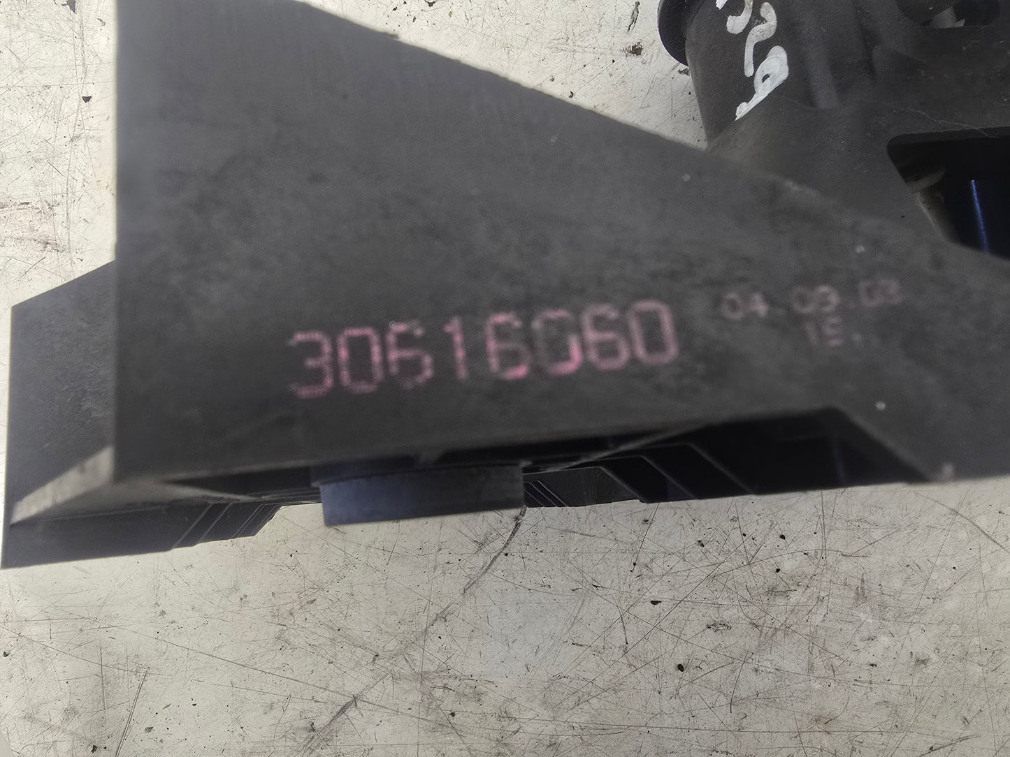 2007 Volvo V50 Estate Gear Stick Shifter 30616060