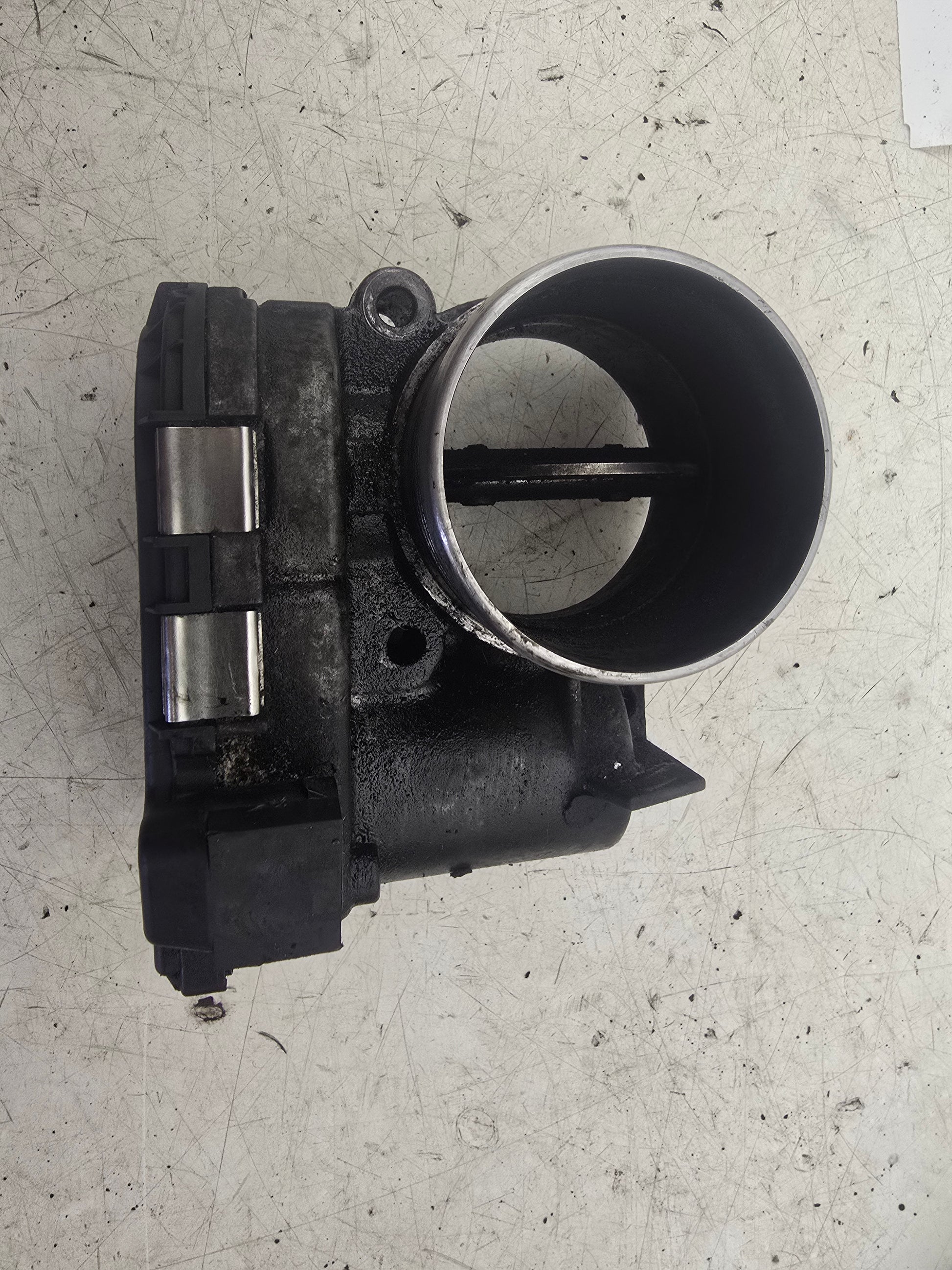 2002-2014 Volvo XC90 D5 Throttle Body 31216665