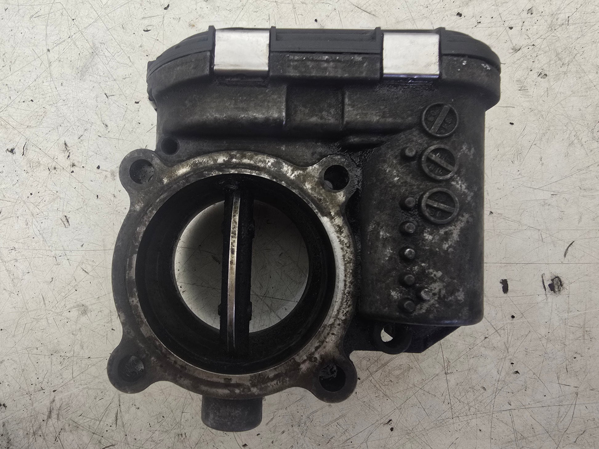 2002-2014 Volvo XC90 D5 Throttle Body 31216665