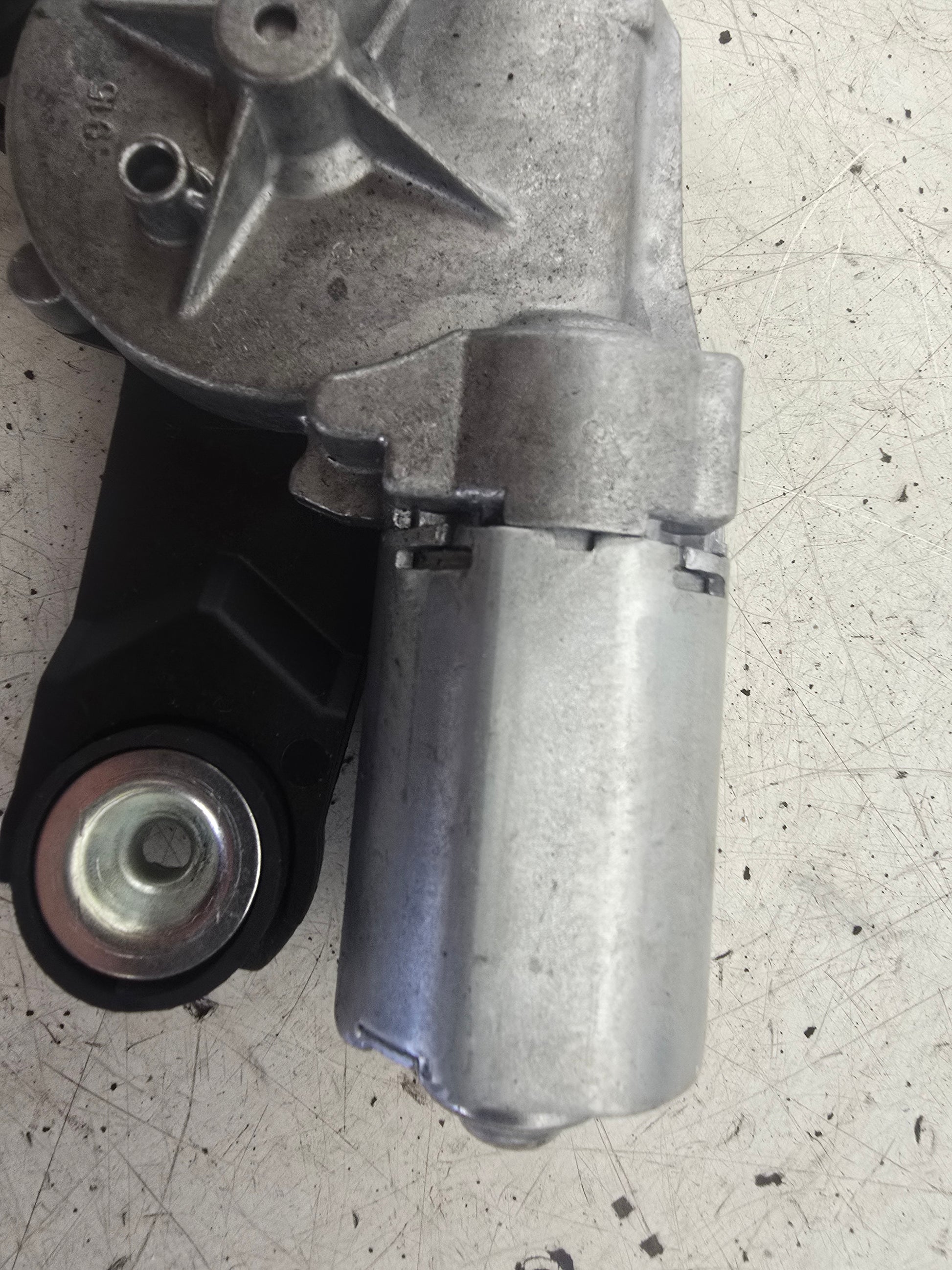 2007-2014 Volvo V60 D3 Rear Wiper Motor 31294497