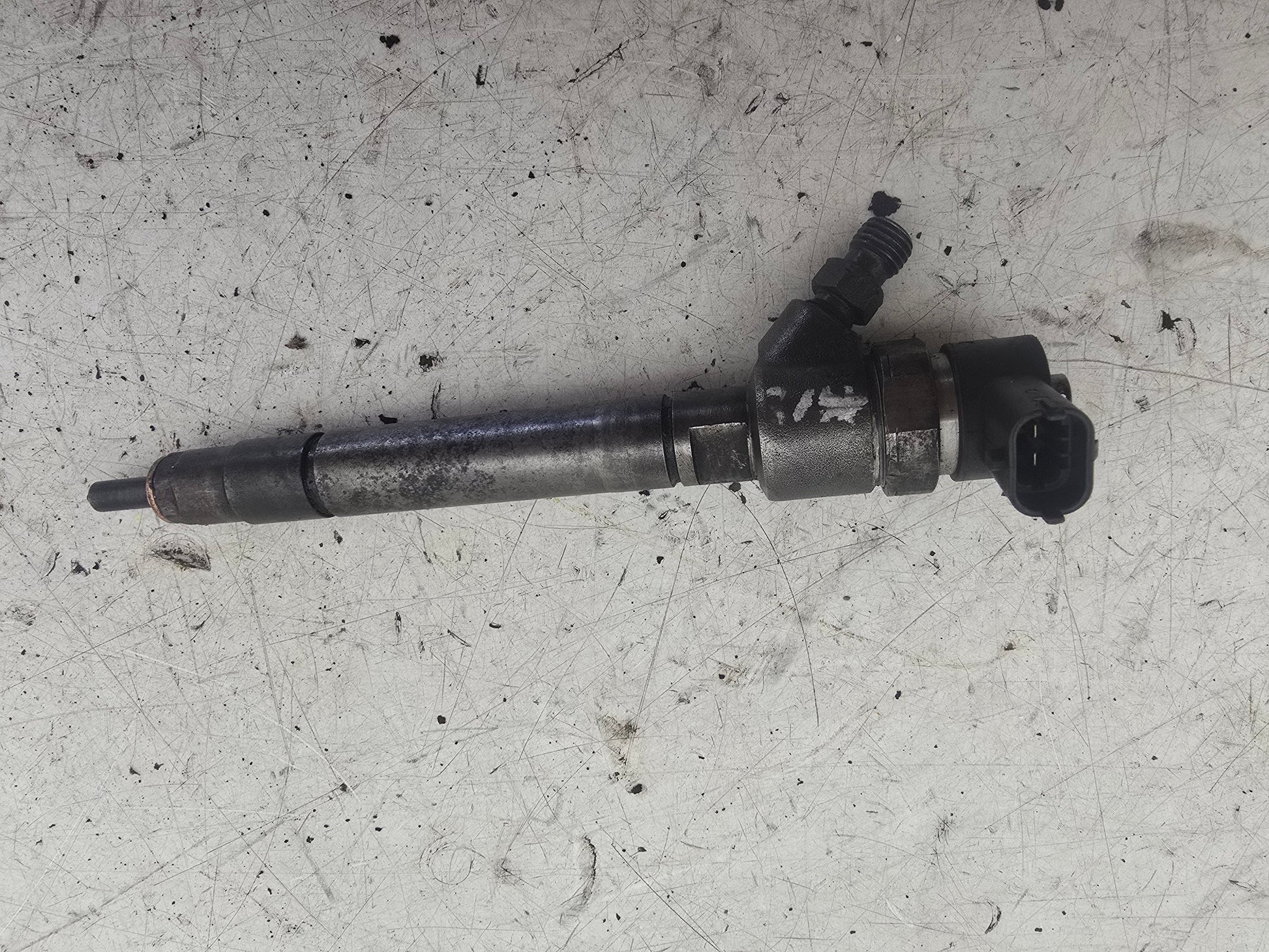 2006 Volvo XC90 D5 Fuel Injector 30750283