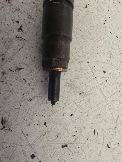 2006 Volvo XC90 D5 Fuel Injector 30750283