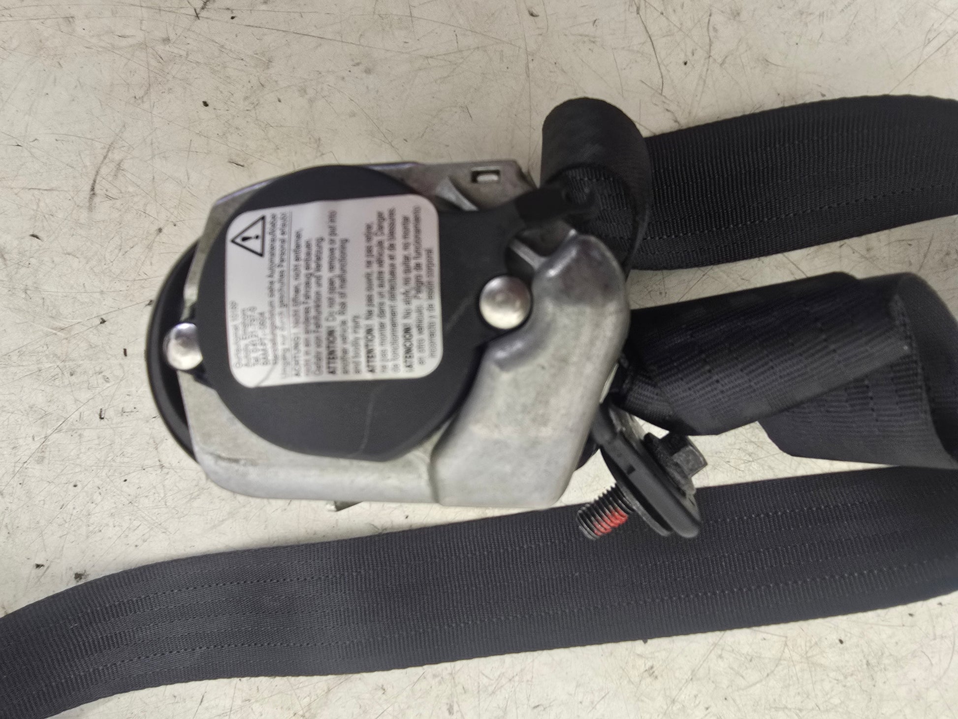 2002-2014 Volvo XC90 Left Rear Passenger Seat Belt 6841763
