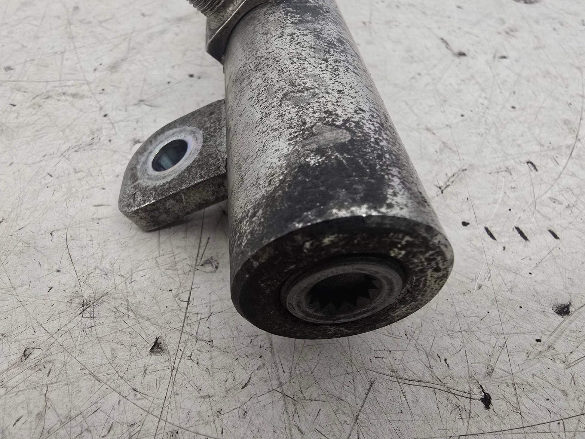 2009 Saab 9-3 1.9 TiD Injection Rail 55209575