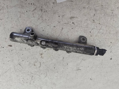 2009 Saab 9-3 1.9 TiD Injection Rail 55209575