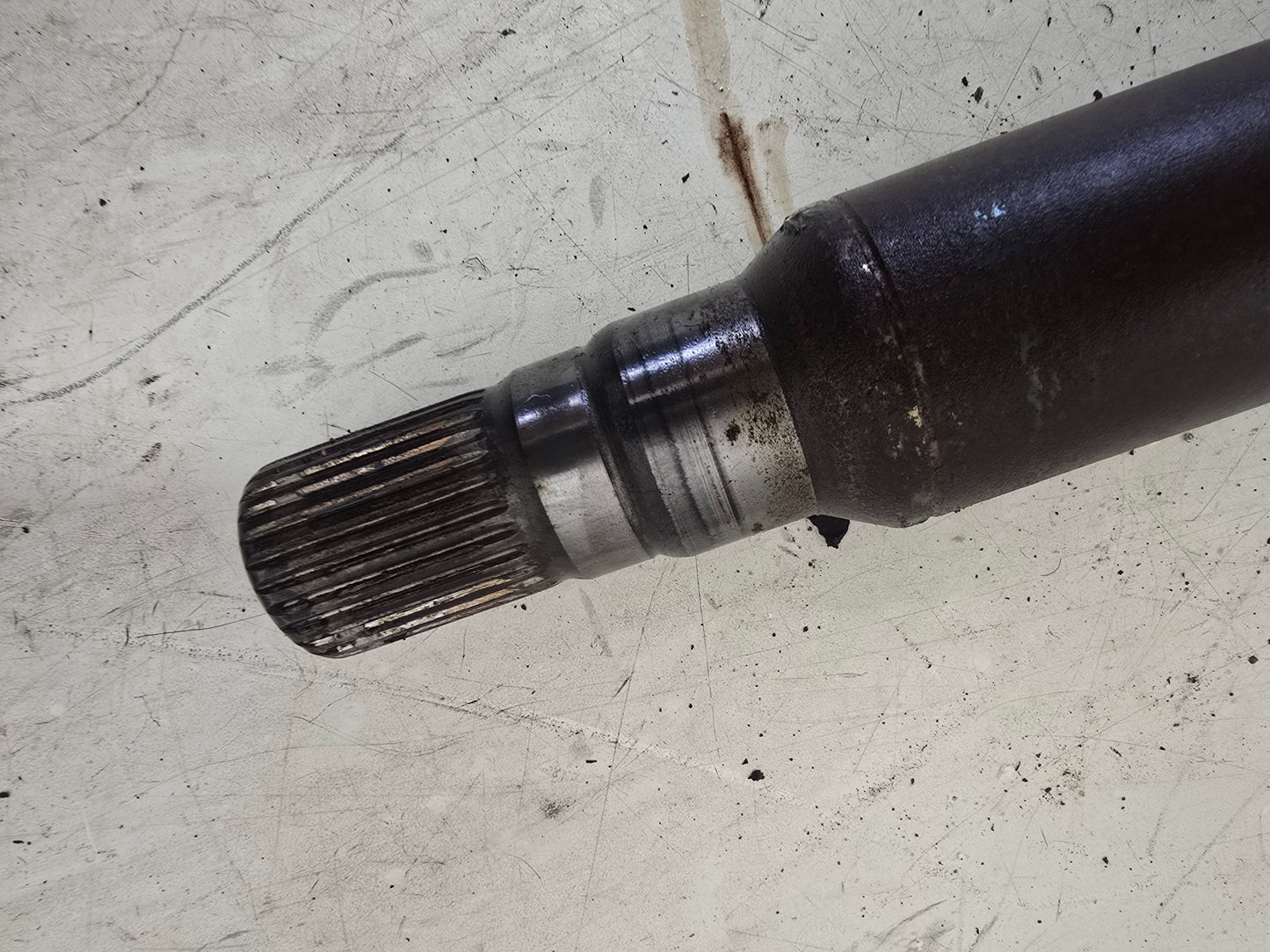 2022 Volvo XC40 T3 Front Right Driveshaft 32339044