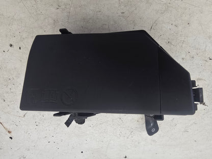 2015-2024 Volvo XC40 T3 Fuse and Relay Box 31473880