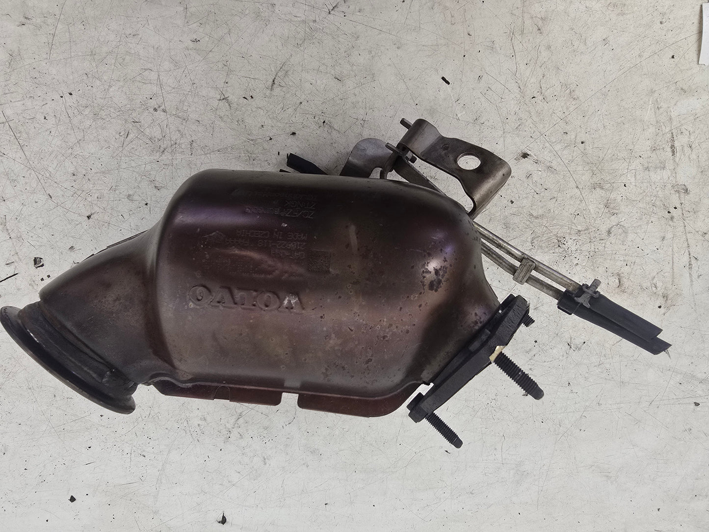 2017-2024 Volvo XC40 T3 Petrol Catalytic Converter 31670044