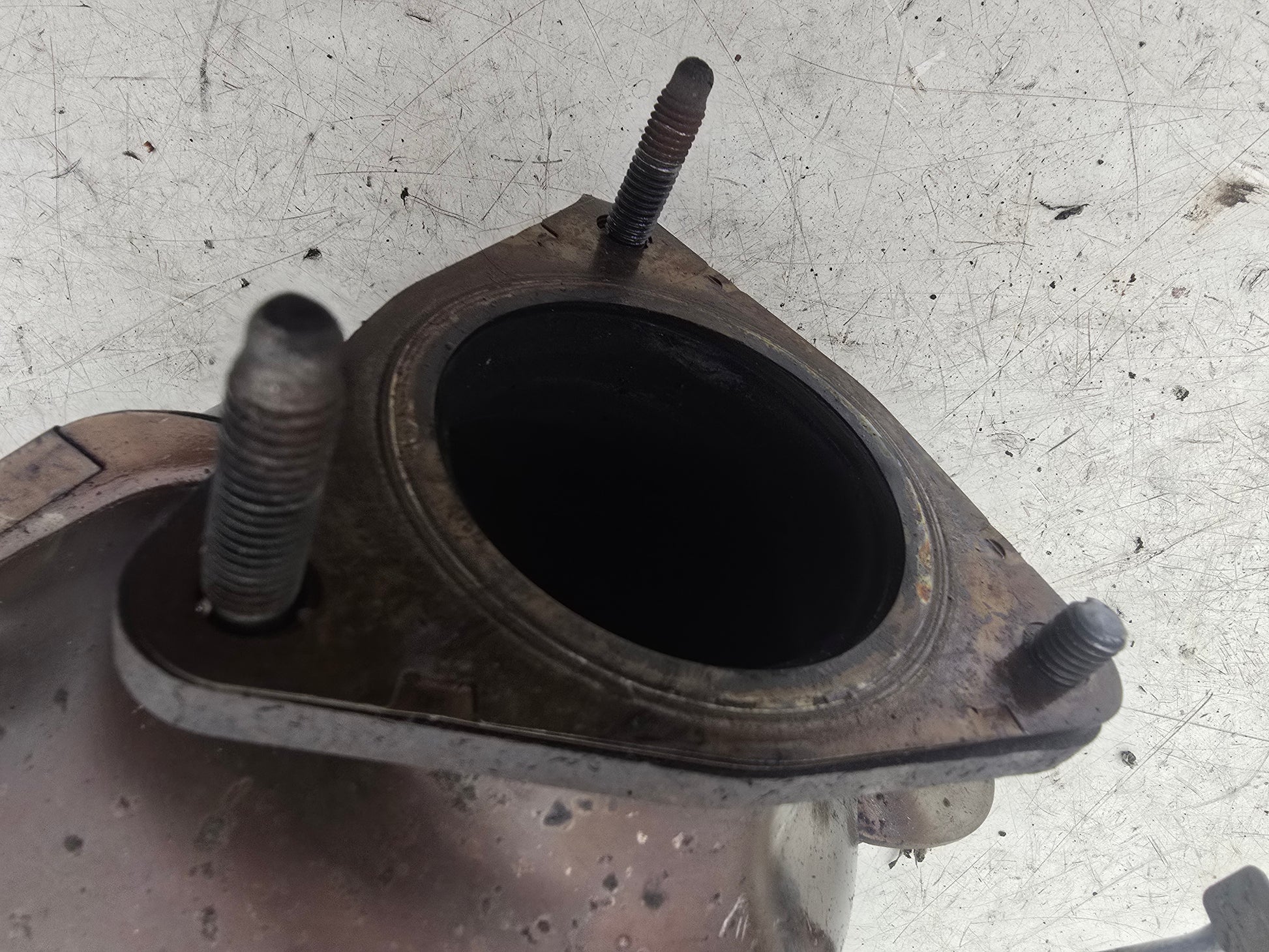 2017-2024 Volvo XC40 T3 Petrol Catalytic Converter 31670044