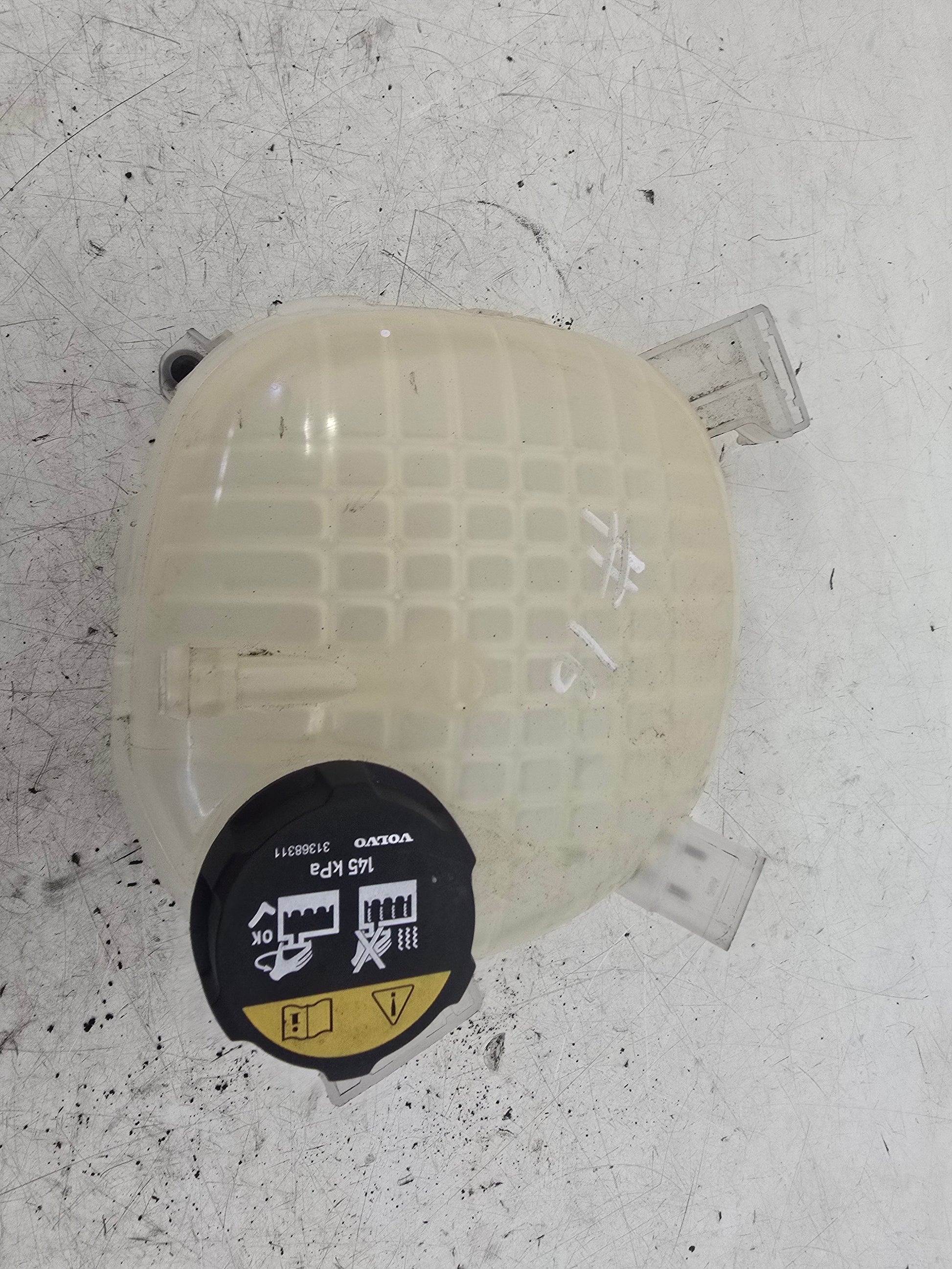 2017-2024 Volvo XC40 T3 Coolant Expansion Tank 31439768